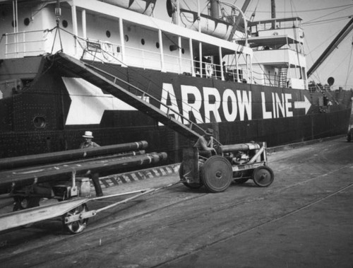 L. A. Harbor, dockworkers by the Edwin Christianson