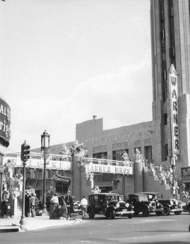 Exterior view of the Warner Bros. Western Theater