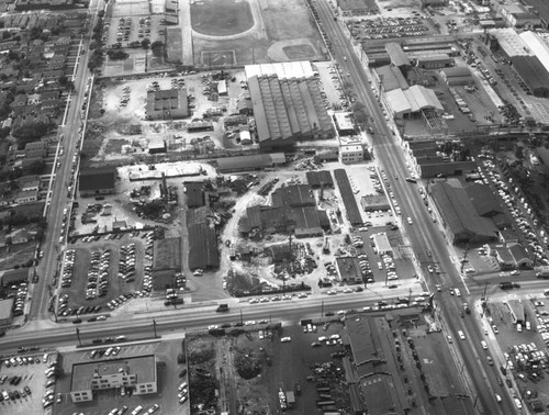 Slauson Avenue, State Street and Belgrave Avenue, Huntington Park, looking west