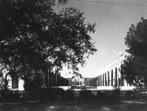 Quadrangle, Cal Tech