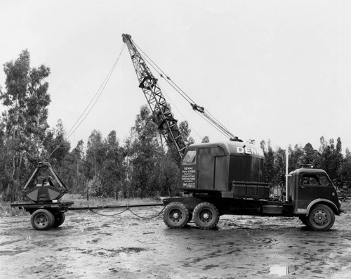 Sideview of a crane