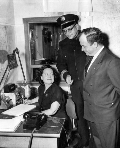 Officer visits Burbank — Calisphere