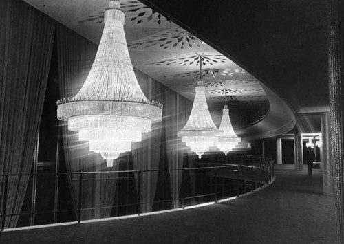 Chandeliers, Dorothy Chandler Pavilion