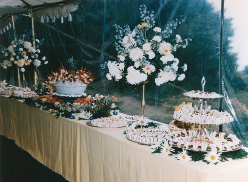 Wedding reception table