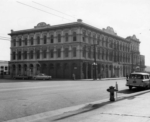 Corner exterior view of Pico House