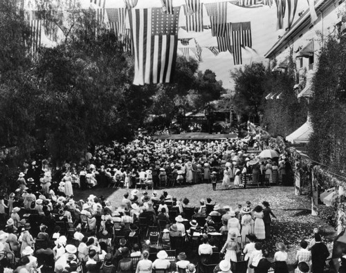 Sailors honored, Maryland Hotel