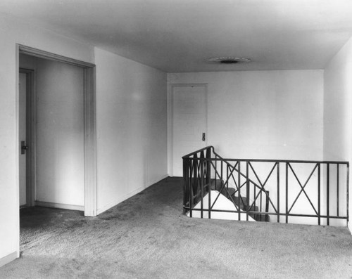 Ambassador Hotel, Large Bungalow, renovated interior