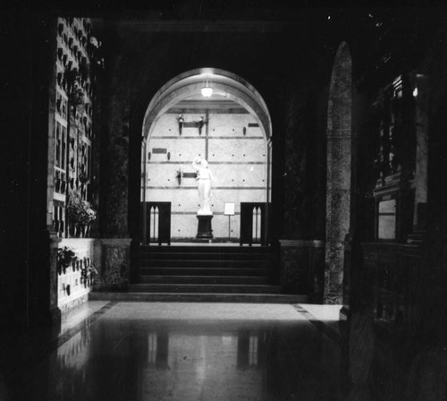 Forest Lawn's Great Mausoleum