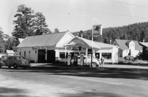 Big Bear Mobil station