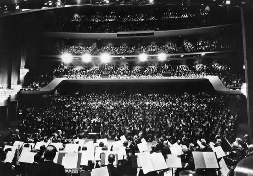 Symphony orchestra, Dorothy Chandler Pavilion