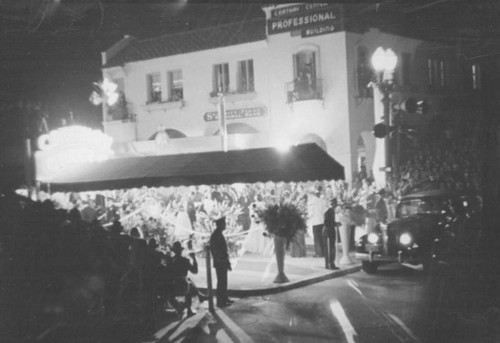 Premiere opening at the Carthay Circle Theatre