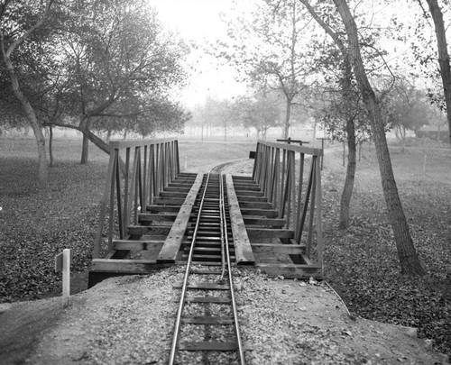 Train track at Griffith Park