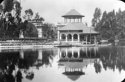 Boathouse at MacArthur Park