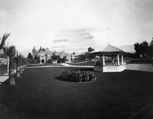 Early Pasadena Public Library