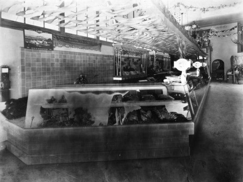 Hattem's Market interior