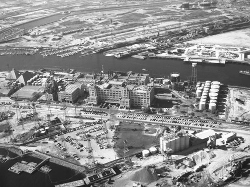 Pier "C", Long Beach Harbor, looking northwest