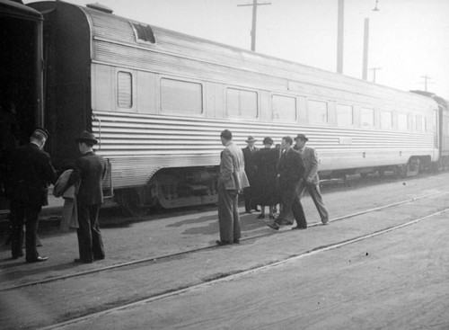 Boarding a train at La Grande Station