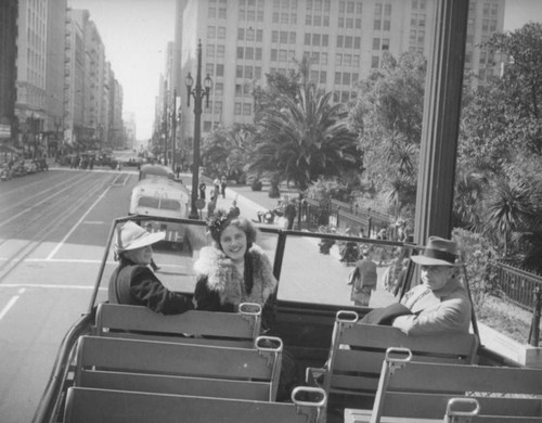 Hill Street and Pershing Square from a double decker bus