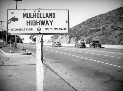 Mulholland Highway directional sign