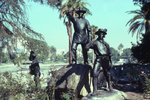 General Harrison Grey Otis statue, MacArthur Park