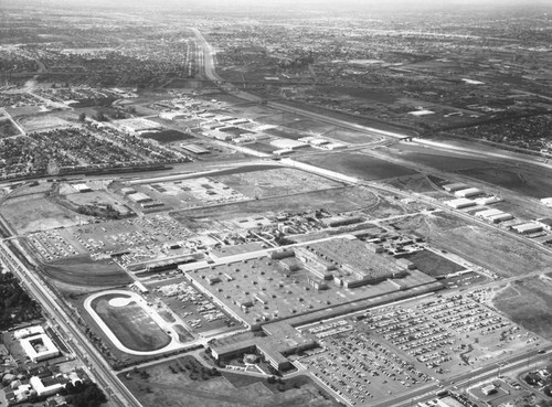 Ford Motor Co. Mercury Plant, Pico Rivera, looking west