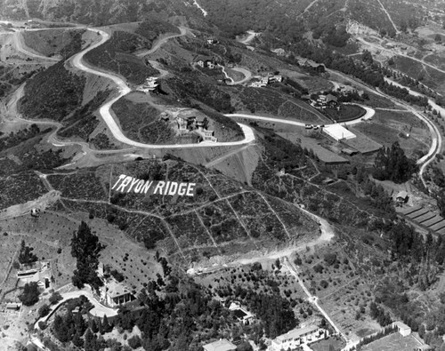 Tryon Ridge, Hollywood