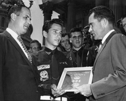 Van Nuys Scouts cite Nixon