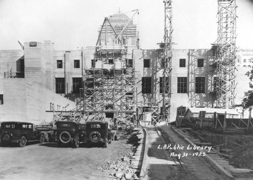 LAPL Central Library construction, view 58