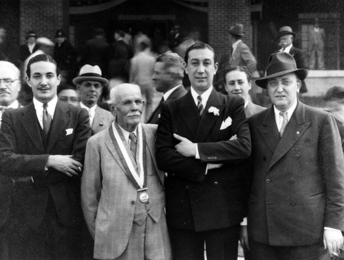 Cesare Scaramucci receives medal