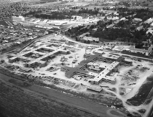 Metropolitan State Hospital, Norwalk Boulevard, looking west