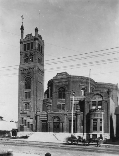 Simpson Methodist Episcopal Church, exterior