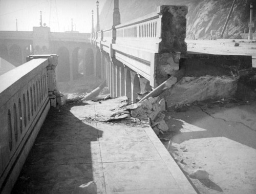 Riverside split by the Elysian Park landslide