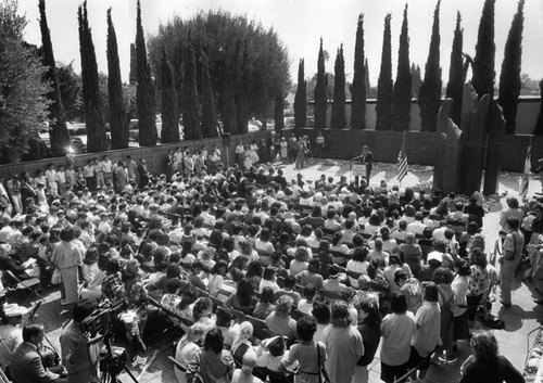 Memorial services, Simon Weisenthal Center