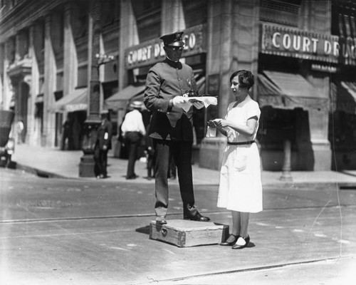 Traffic policeman has tea break