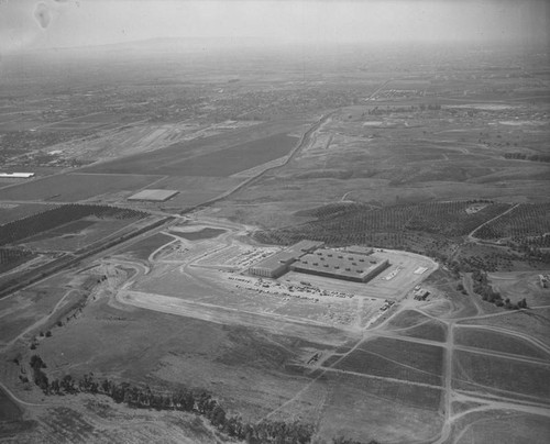 Hughes Aircraft and Ground Radar Systems Plant, looking southwest