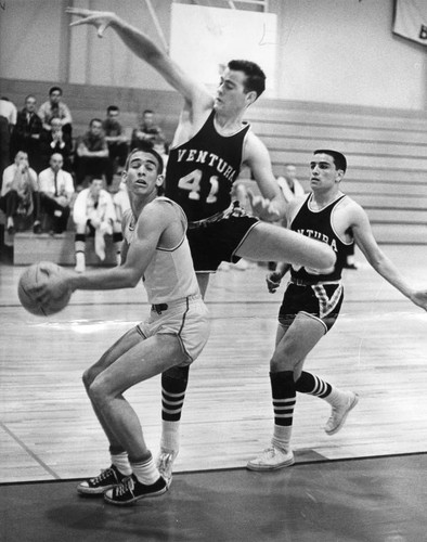 Ballet in mid court