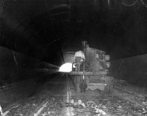 Broadway Tunnel being razed to make room