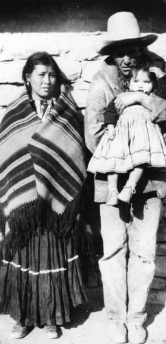 American Indian family