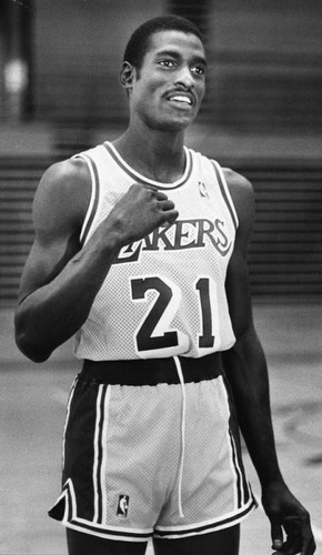 Michael Cooper may become a Laker