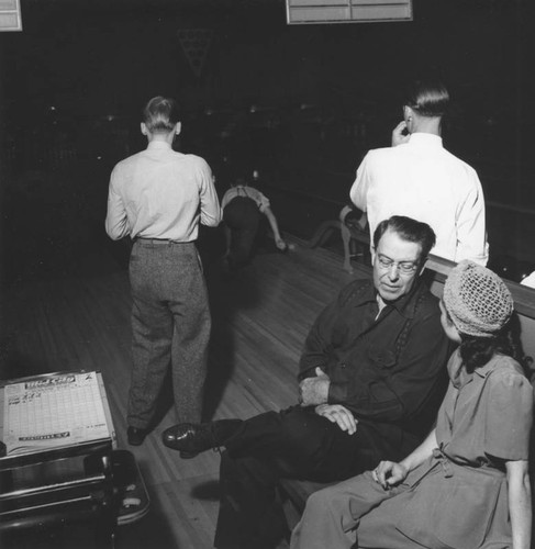 Bowling tournament at Burbank Bowl, view 3