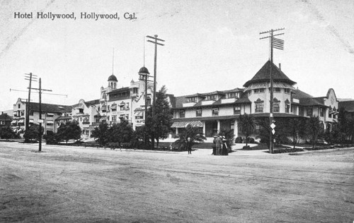 Hollywood Hotel postcard