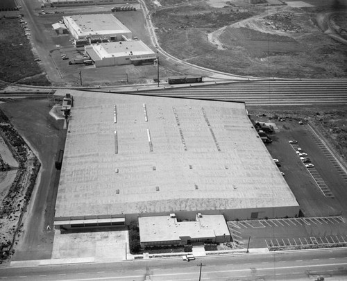 American Metal Products, Bandini Blvd., looking south