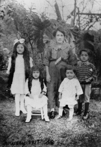 Family in San Gabriel