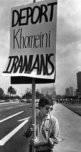 Anti-Khomeini demonstrator