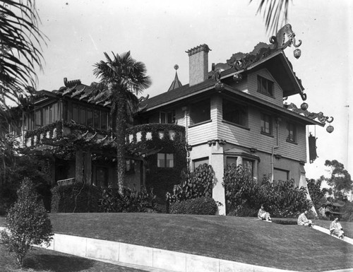 House with Chinese designs