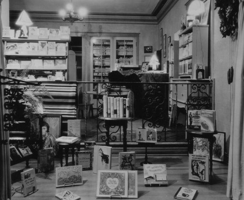 Boys' and Girls Bookshop, view 7