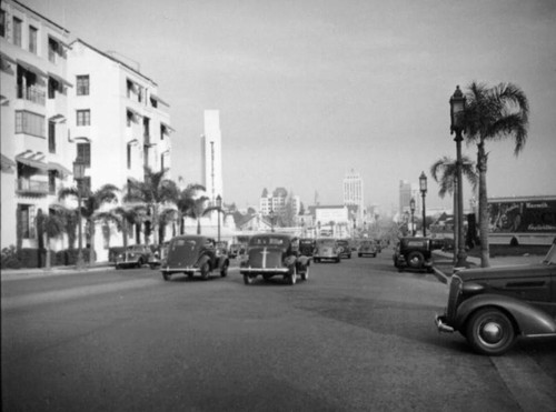 Wilshire Boulevard from Bronson