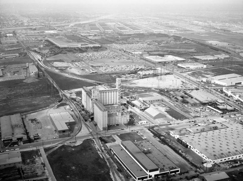 California Malting Company, Malt Avenue, looking west