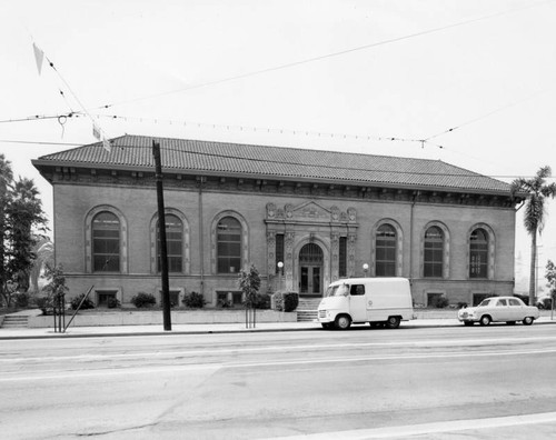 Benjamin Franklin Branch Library