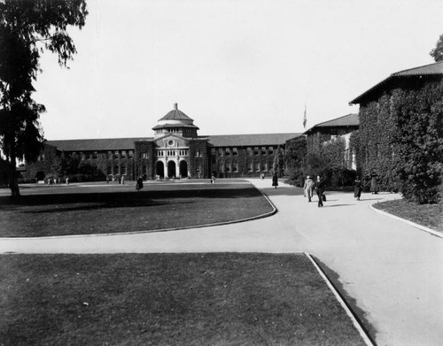 Millspaugh Hall at Southern Branch